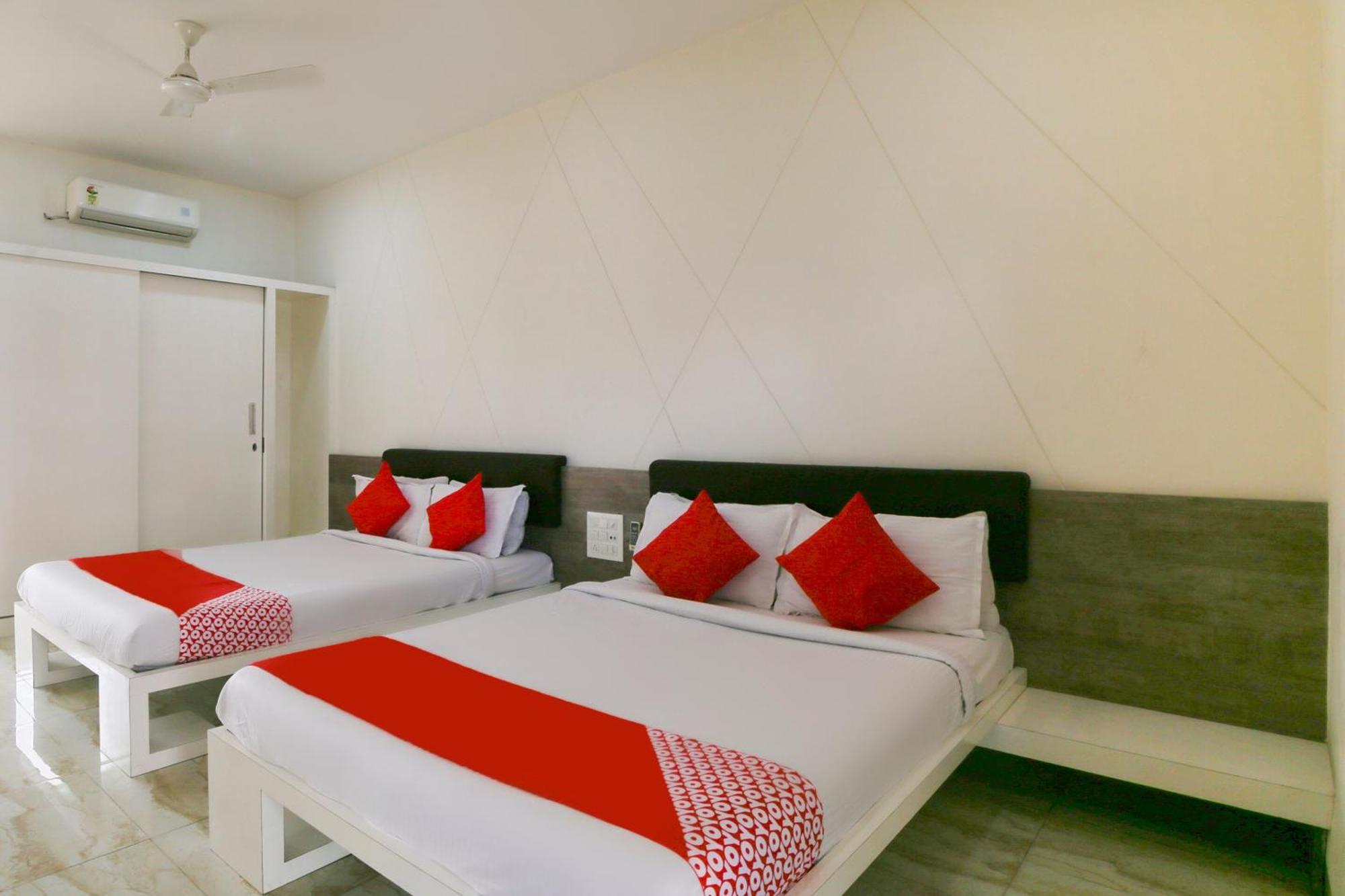 Hotel O Shiv Vatika Banquet & Rooms Bhatha Bagian luar foto